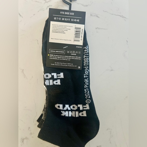 Pink Floyd Ankle Socks – 2 Pair Pack (Black & Gray)- NWT - Picture 4 of 4
